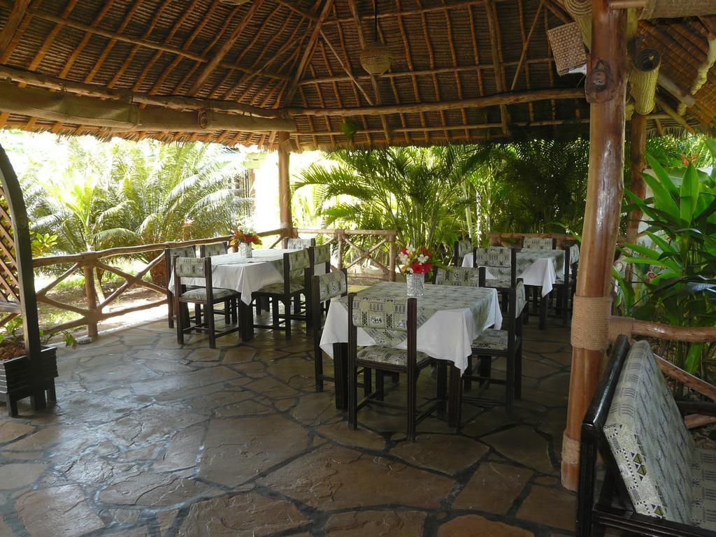 African Dream Cottages - Diani Beach Exterior photo