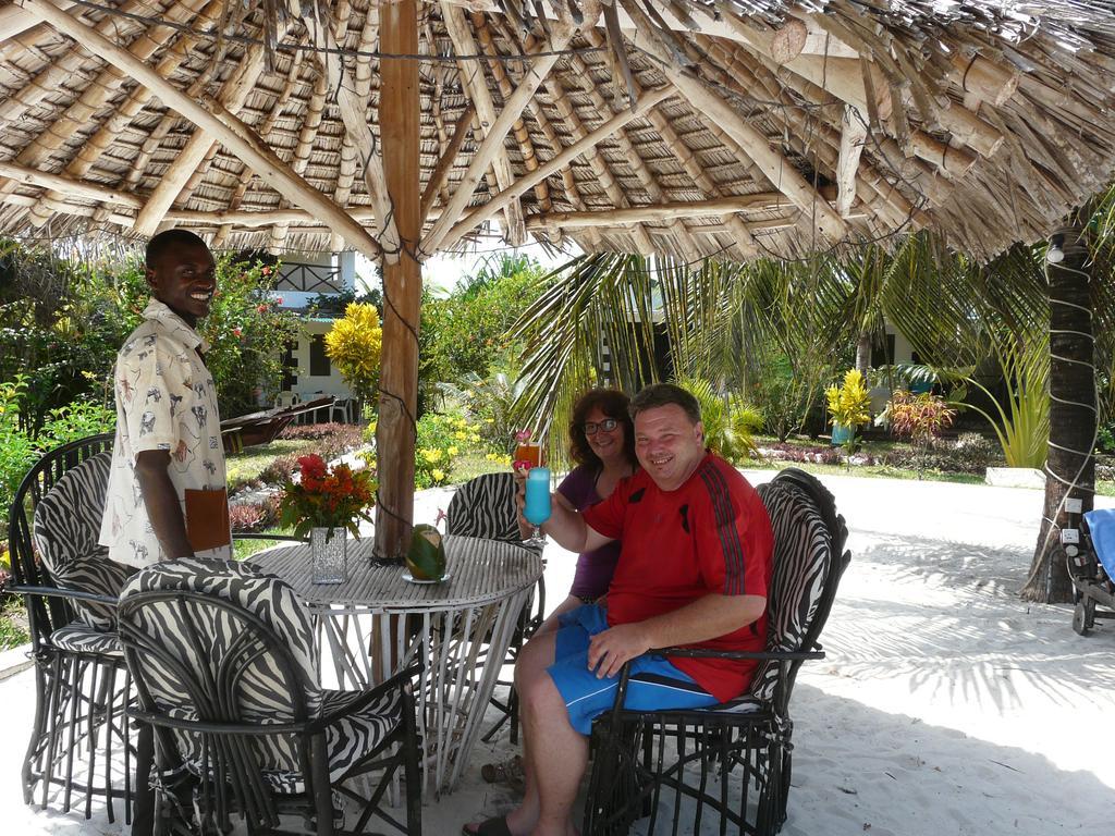 African Dream Cottages - Diani Beach Exterior photo