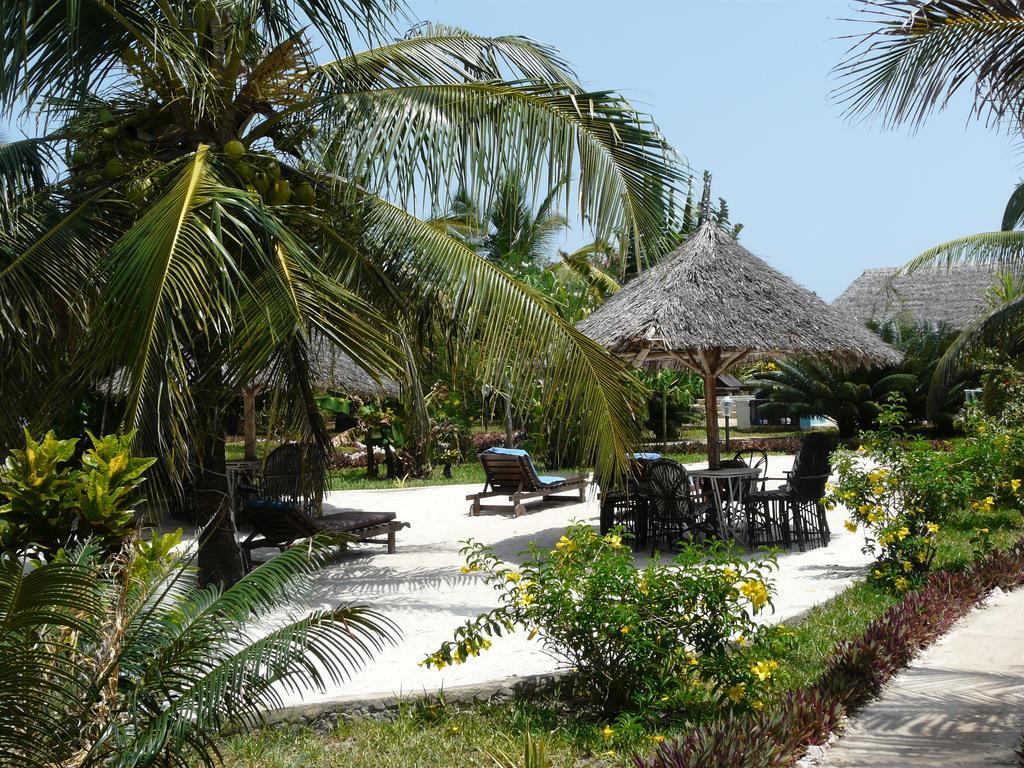 African Dream Cottages - Diani Beach Exterior photo