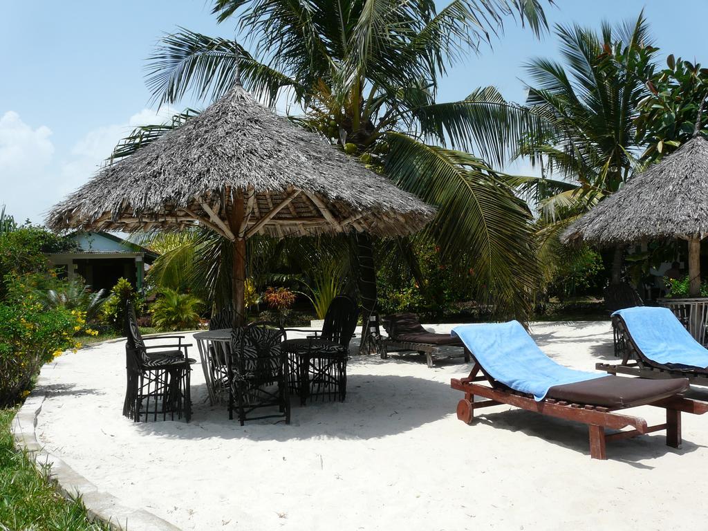 African Dream Cottages - Diani Beach Exterior photo